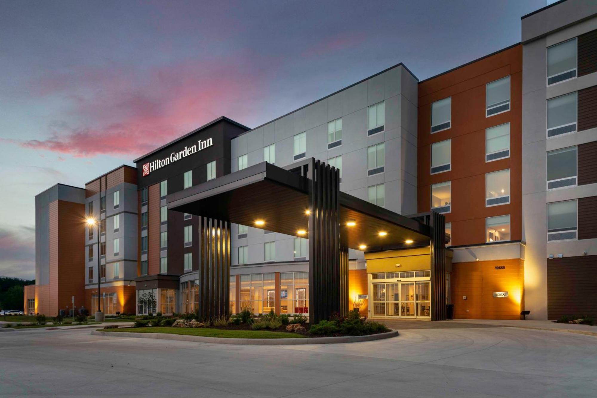 Hilton Garden Inn By Hilton Fort Wayne North Sunnybrook Acres Exterior photo