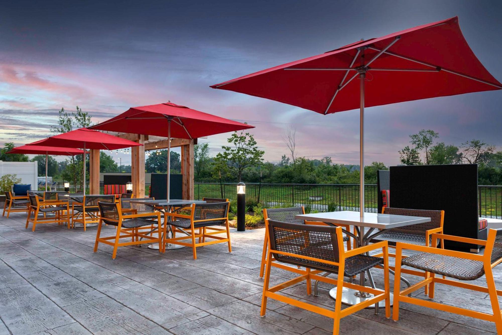 Hilton Garden Inn By Hilton Fort Wayne North Sunnybrook Acres Exterior photo